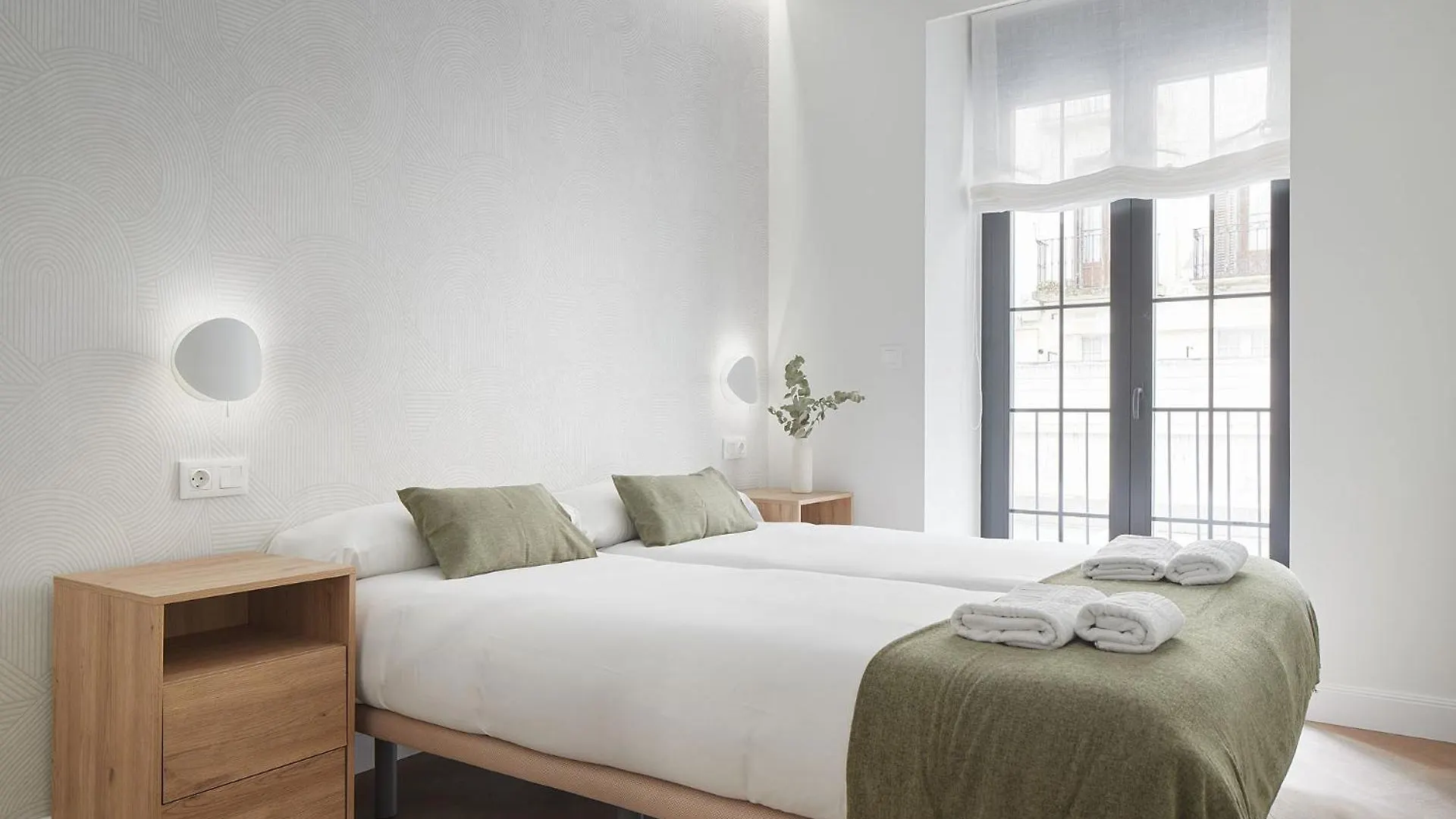 Apartment The Rentals Collection - Opera San Sebastian