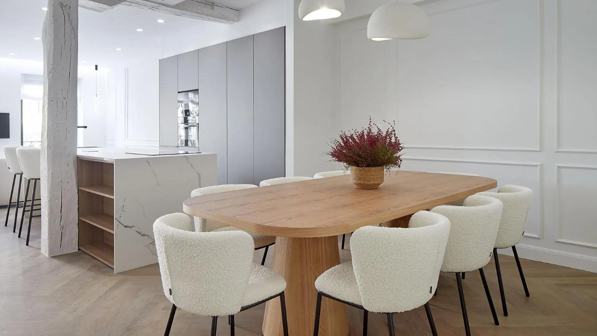 Apartment The Rentals Collection - Opera San Sebastian